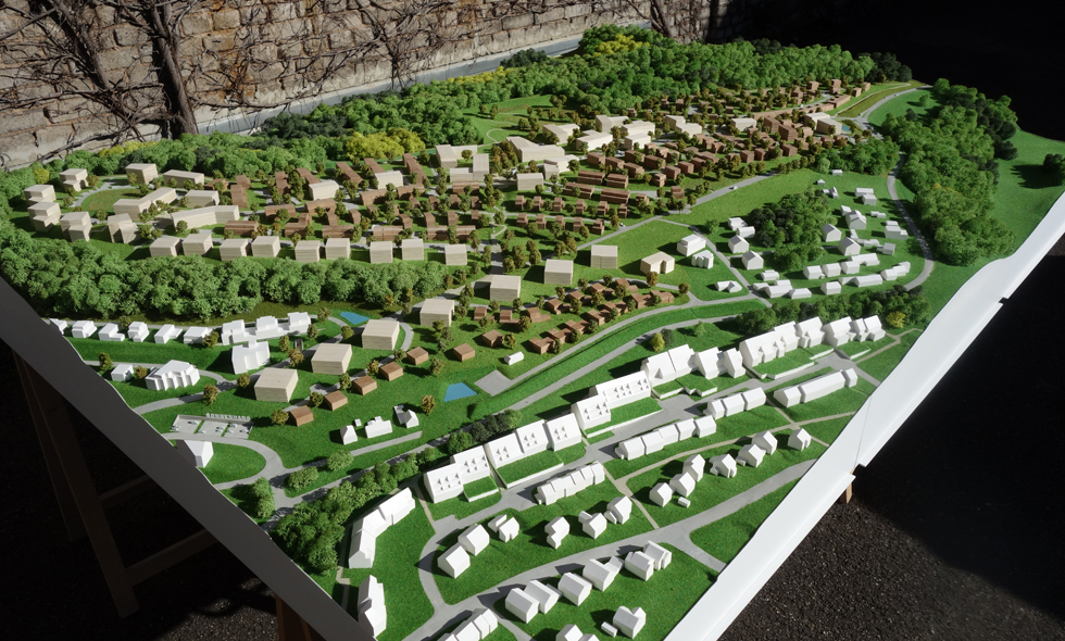 Castelnau Matheis, Trier